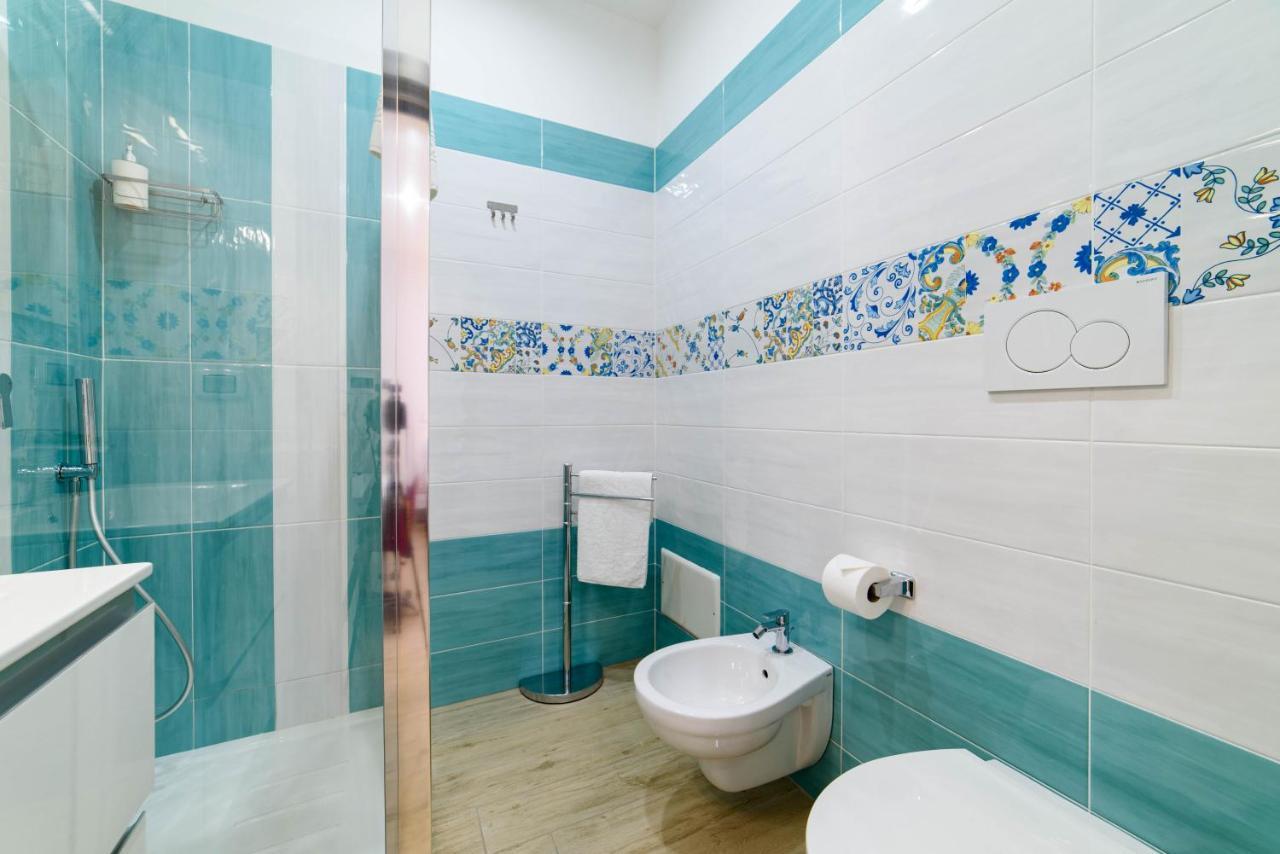 Symphony House Bed and Breakfast Sorrento Exteriör bild